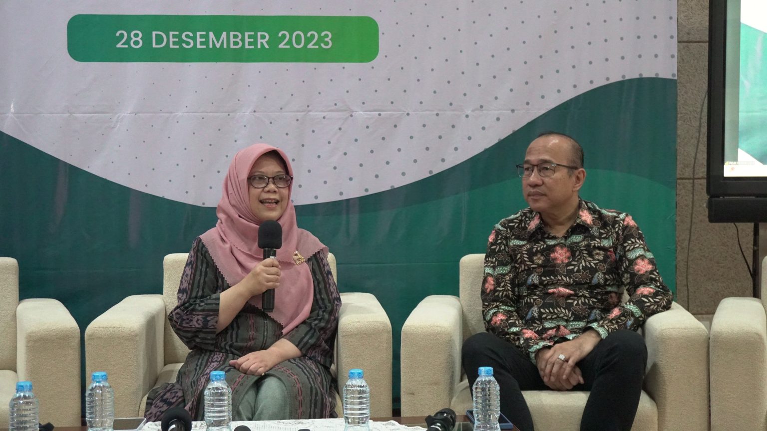 Kaleidoskop PKMK 2023: Kontribusi PKMK dalam Membangun Kebijakan Berbasis Bukti menuju Indonesia Emas 2045